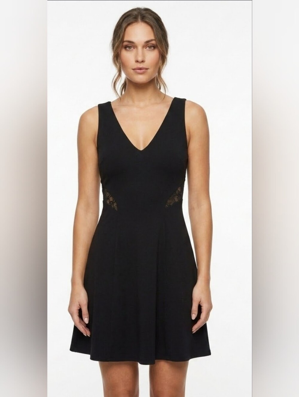 ALI & JAY Lace Insets V Neck Sleeveless Dress Med